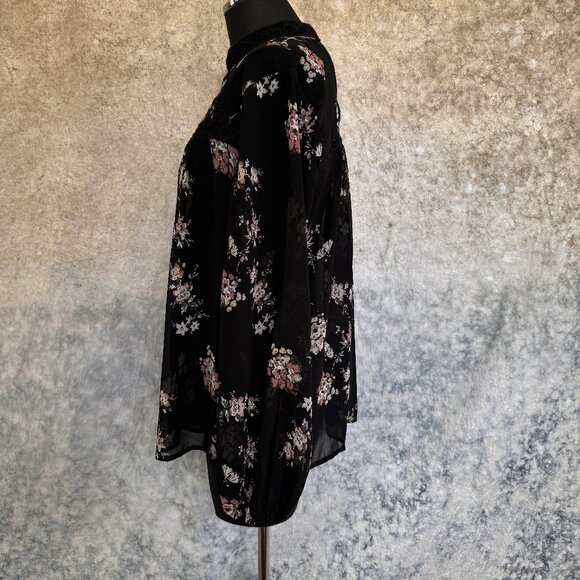 Lucky Brand Ditsy Black Sheer Floral Top L - Picture 5 of 8